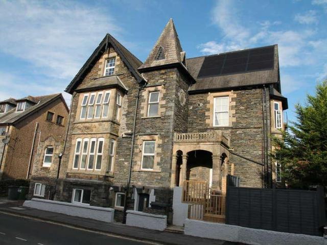 Flat for sale in Bowness-on-windermere