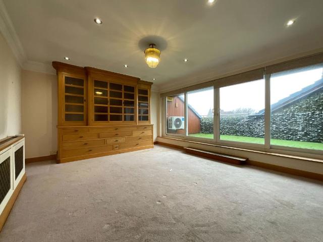 Flat for sale in Southport, Sefton