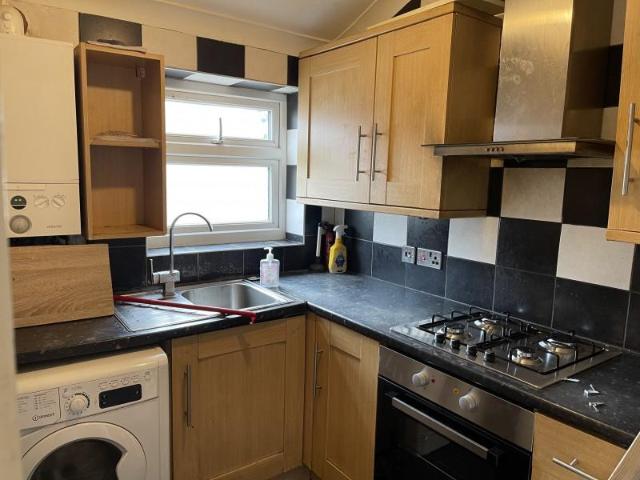 Flat for sale in Northumberland Heath, Greater London