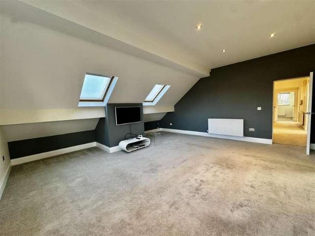 Flat for sale in Wylde Green, Sutton Coldfield