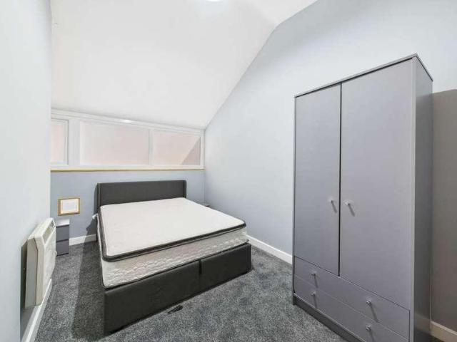 Flat for sale in Ropewalks, Calderstones