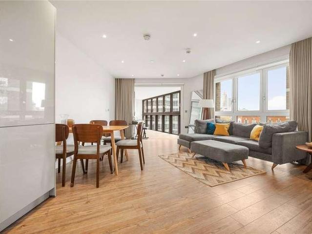 Flat for sale in Spitalfields, Whitechapel