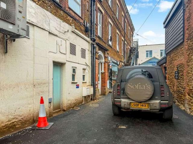 Flat for sale in Hunstanton, King's Lynn and West Norfolk
