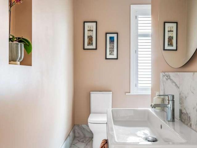 Flat for sale in St James, Sandown Park