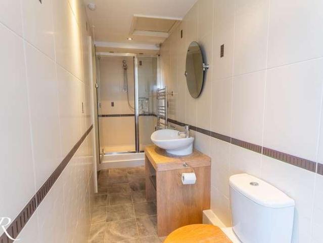 Flat for sale in Montpellier, Golden Valley