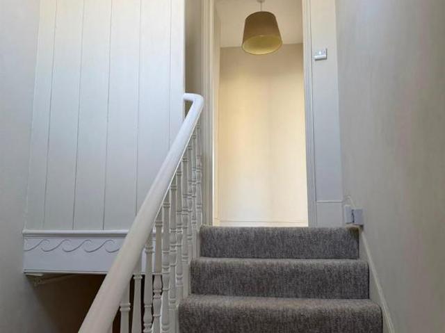 Flat for sale in West Marina, Guestling Green