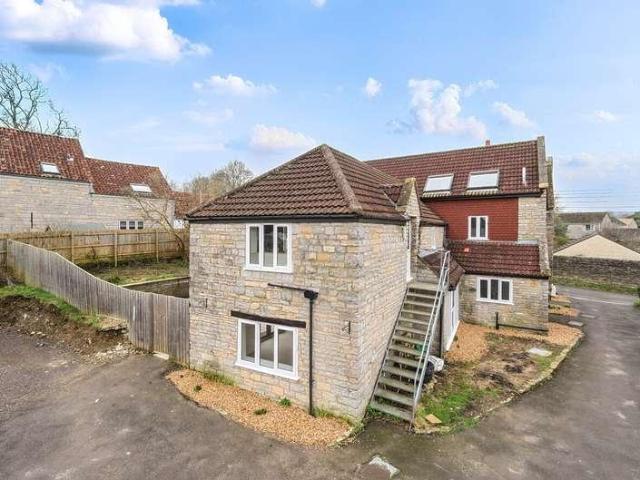 Flat for sale in Butleigh, Somerset
