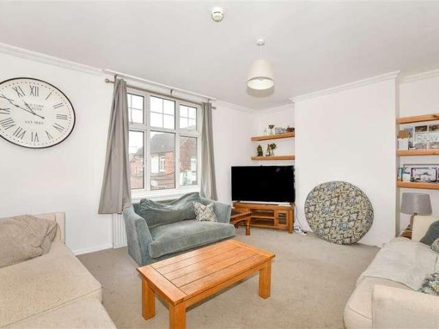 Flat for sale in Blackwell, Perryfields