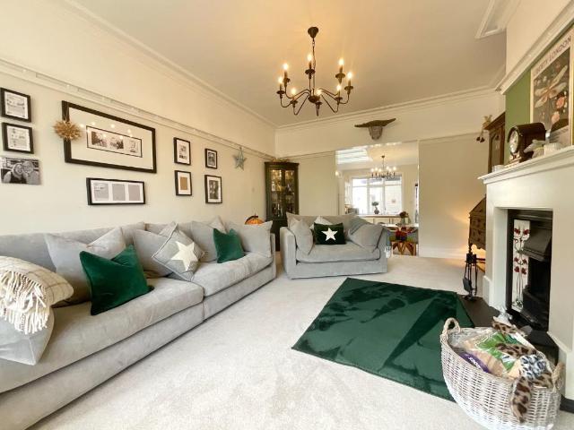 Flat for sale in Meols Cop, Southport