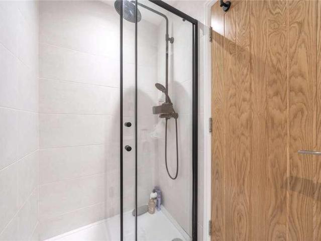 Flat for sale in St. John's Wood, Greater London