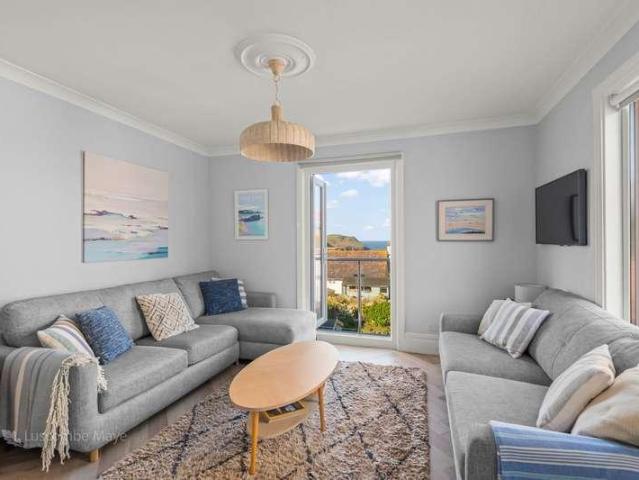 Flat for sale in Strode, Devon
