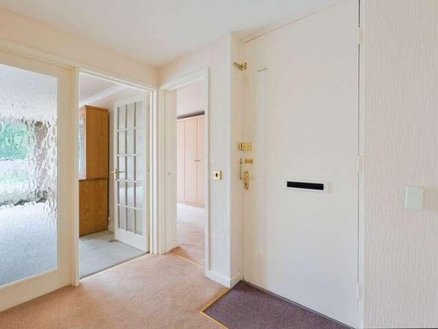 Flat for sale in South Park, Red Hill