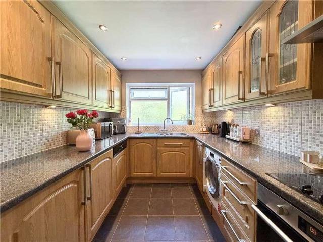 Flat for sale in Bournemouth