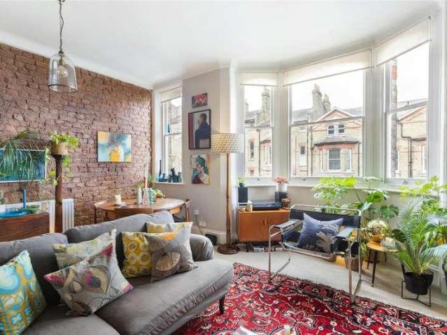 Flat for sale in Greater London