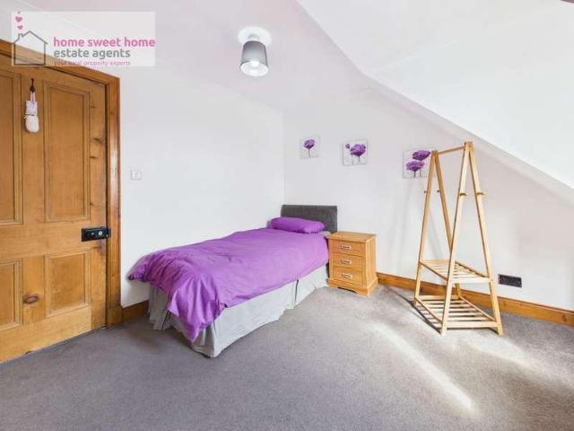 Flat for sale in Lentran, Scotland