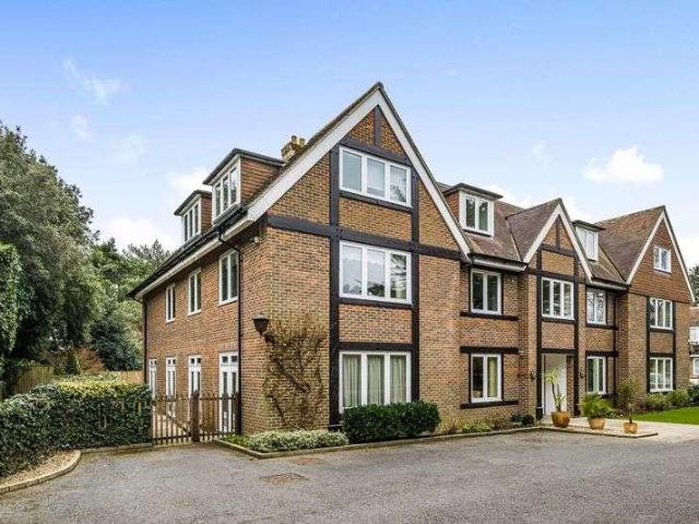 Flat for sale in Bournemouth