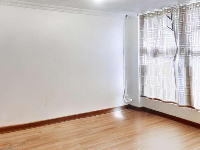 Flat for sale in Belvedere, Lessness Heath