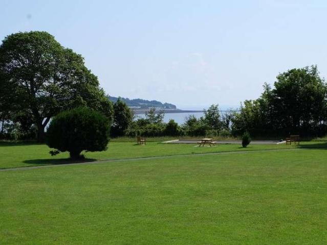 Flat for sale in Barry, Wales
