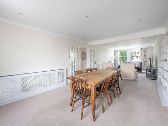 Flat for sale in Kensal Town, Maida Vale