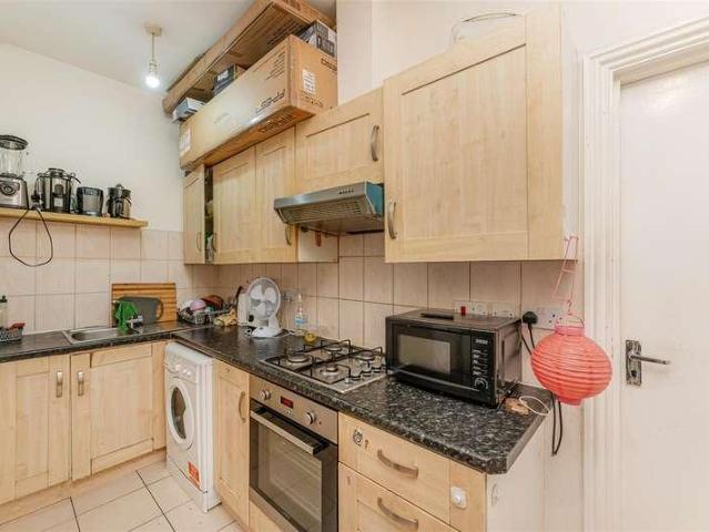 Flat for sale in Greater London