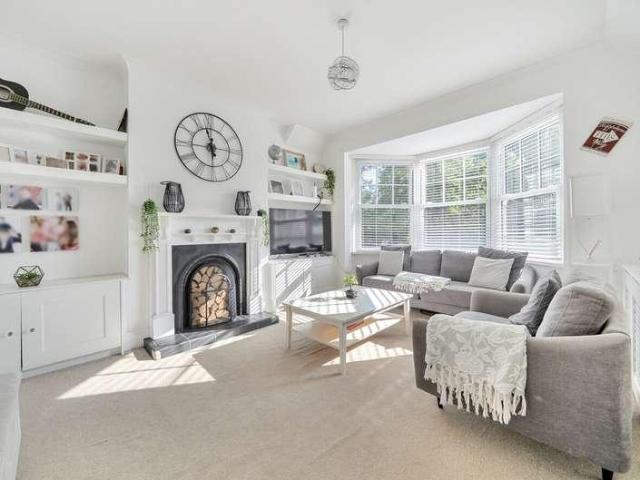 Flat for sale in Blackhills, Surrey