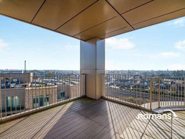 Flat for sale in London Borough of Hillingdon, Greater London