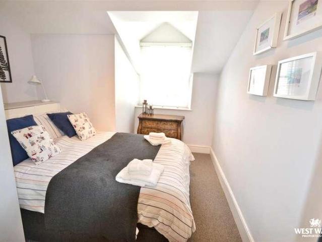 Flat for sale in Wales