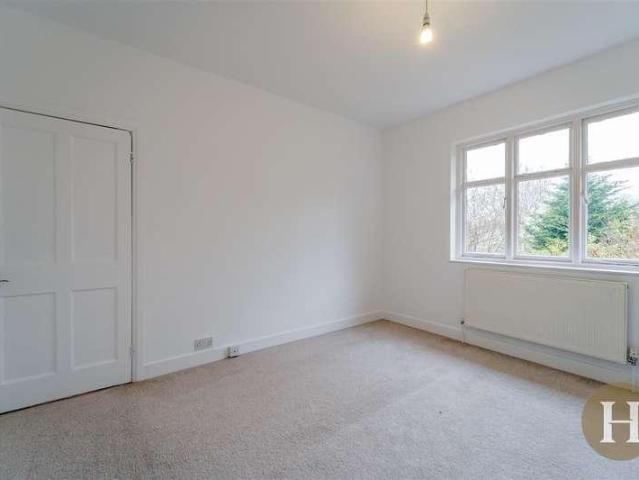 Flat for sale in Harborne, West Midlands