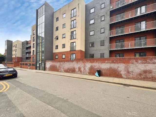 Flat for sale in City Centre, Georgia