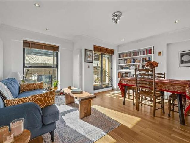 Flat for sale in Spitalfields, Whitechapel