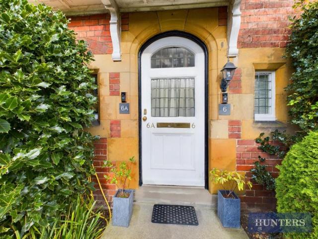 Flat for sale in South Cliff, Kepwick