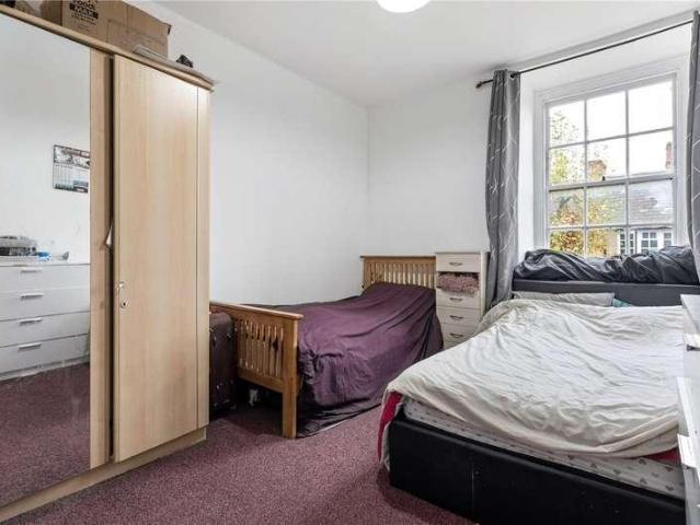 Flat for sale in Boundary Estate, Cat Hill
