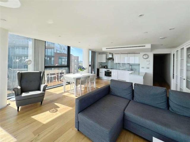 Flat for sale in St Mary's, City Of Southampton