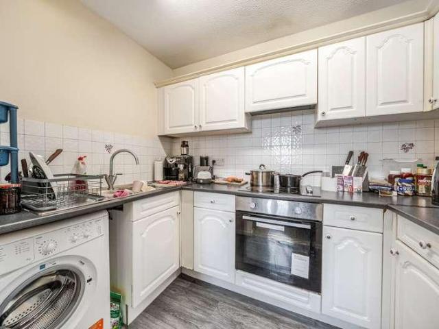 Flat for sale in Hulme, Georgia