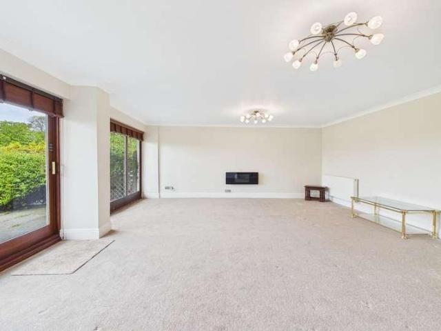 Flat for sale in Bowness-on-windermere