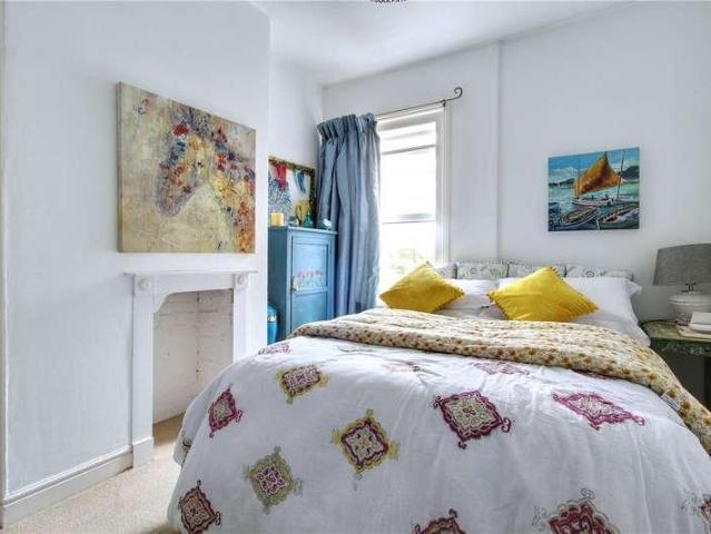Flat for sale in Eastbridge, Suffolk