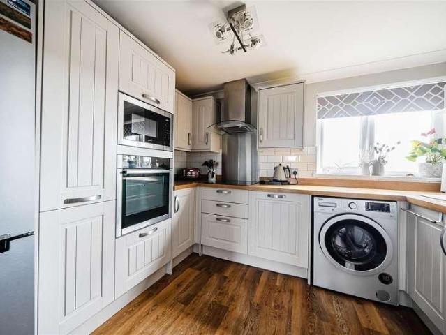 Flat for sale in Privett, Middlecroft