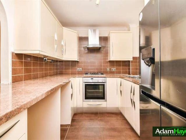 Flat for sale in London Borough of Barnet, Greater London