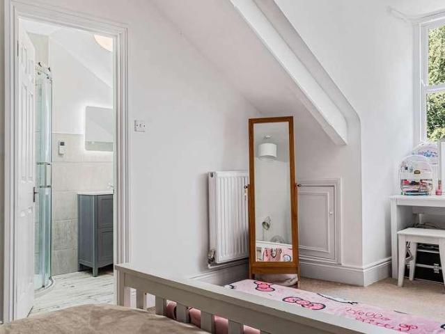 Flat for sale in Strode, Devon