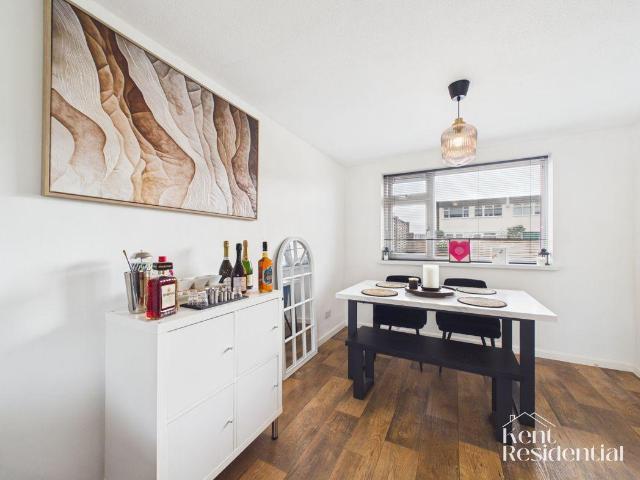Flat for sale in Allington, Maidstone