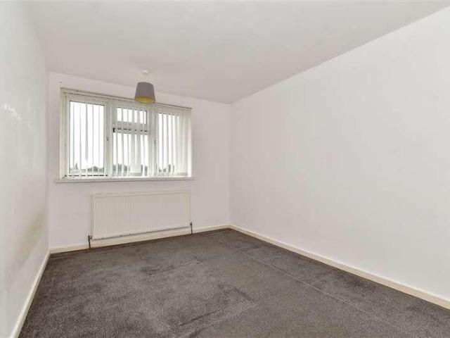 Flat for sale in Leytonstone, Greater London