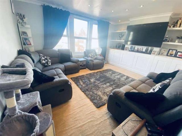 Flat for sale in Upper Parkstone, Poole