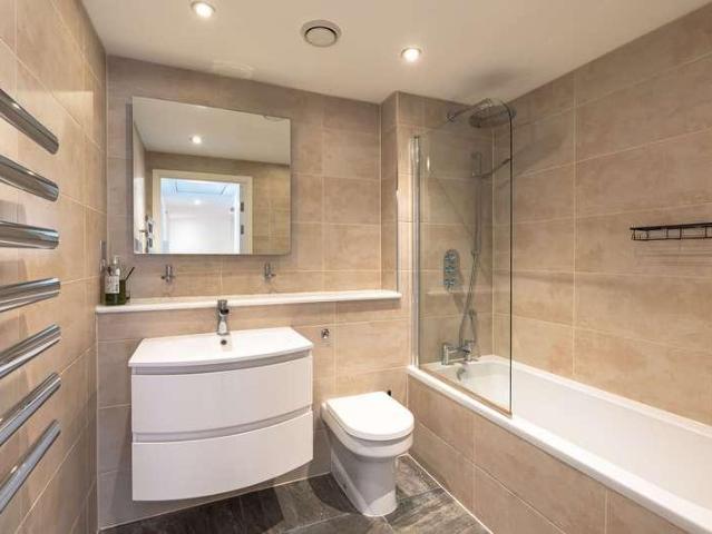 Flat for sale in St Thomas', The Slade