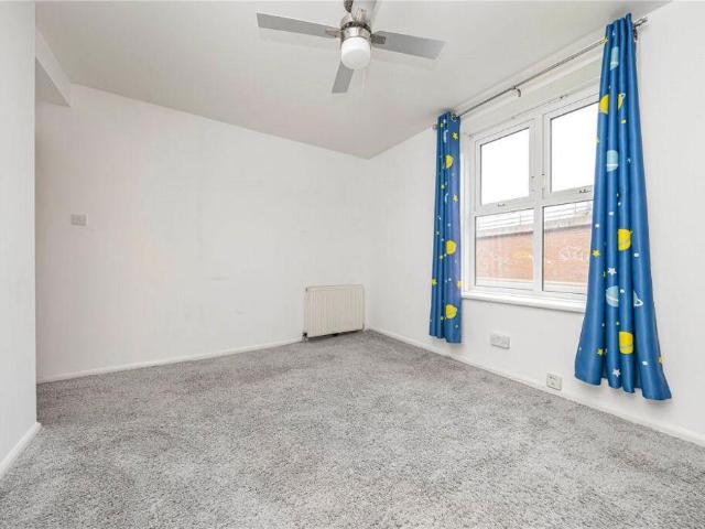 Flat for sale in London Borough of Merton, Greater London