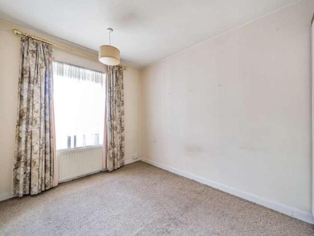 Flat for sale in London Borough of Barnet, Greater London