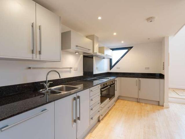 Flat for sale in St Thomas', The Slade