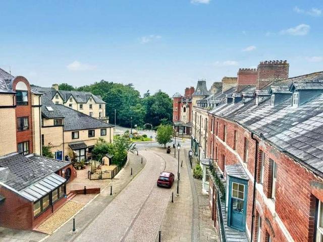 Flat for sale in Llandrindod Wells