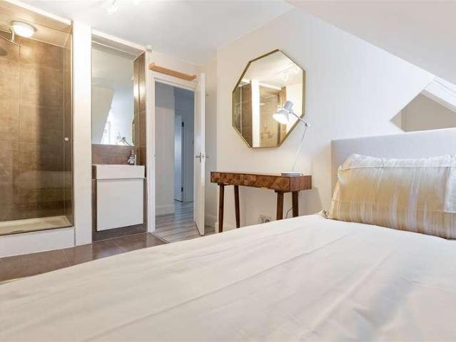 Flat for sale in London Borough of Camden, Greater London