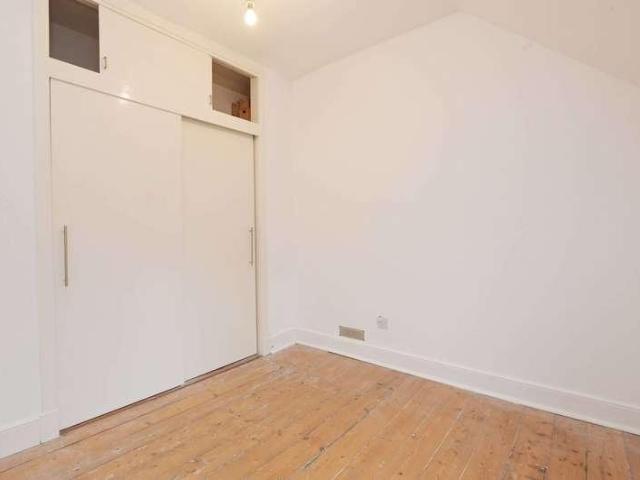 Flat for sale in Galashiels, Scotland