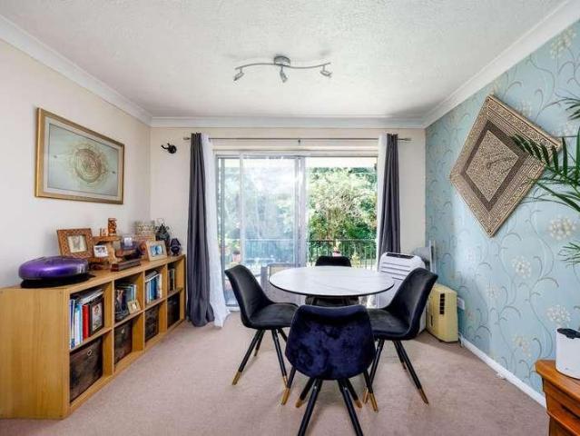 Flat for sale in Cross In Hand, East Sussex